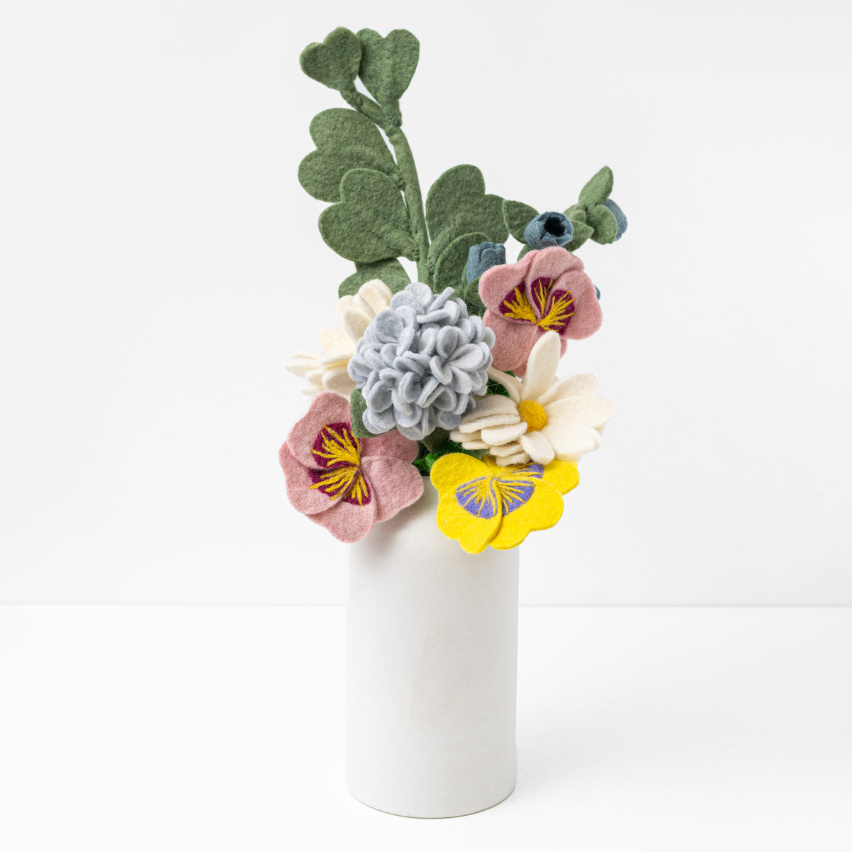 Romantic floral felt floral bouquet -Global Goods Partners- Fair Trade