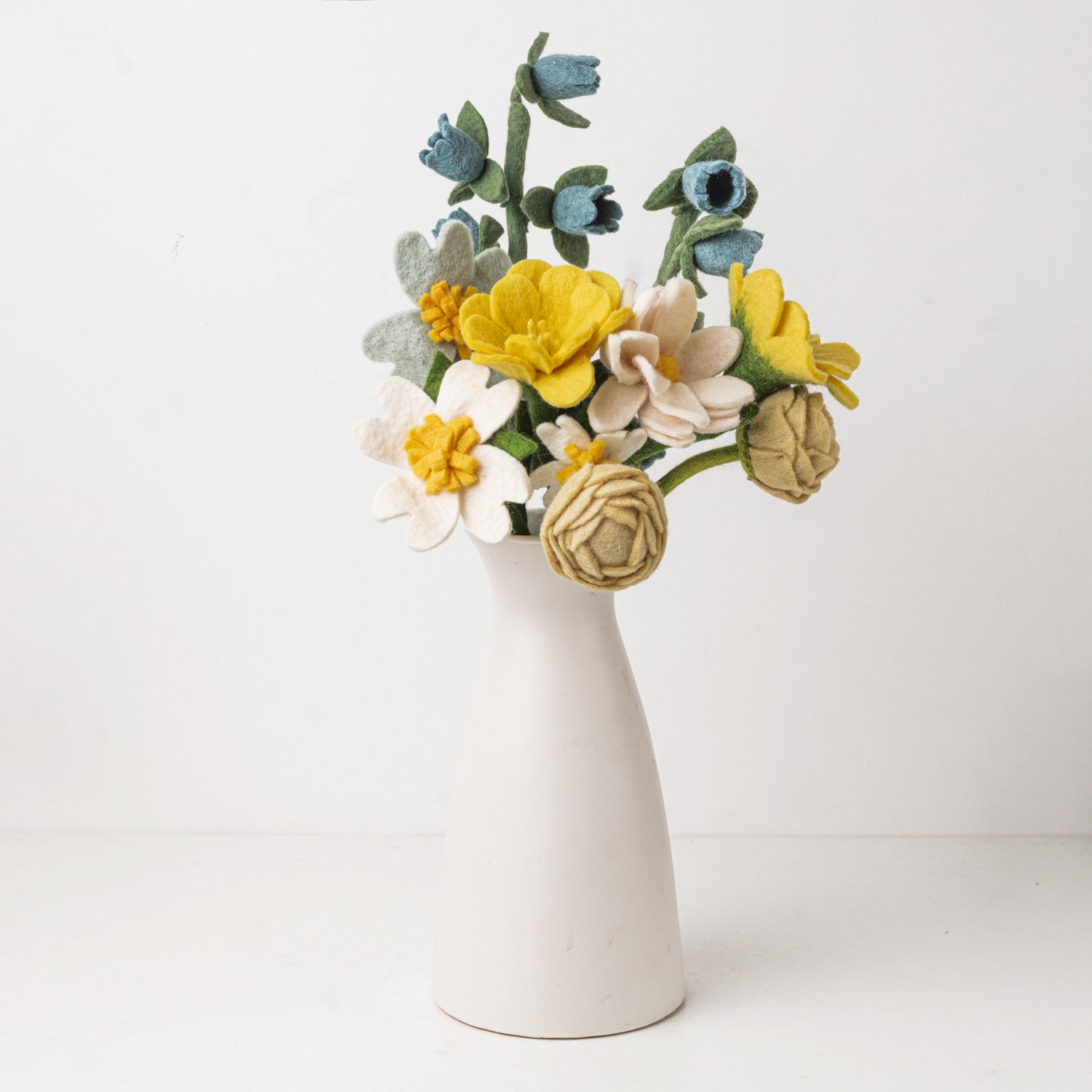 Yellow and White Felt Floral Bouquet - Show your Love year-round with felt flowers - Global Goods Partners Fair Trade