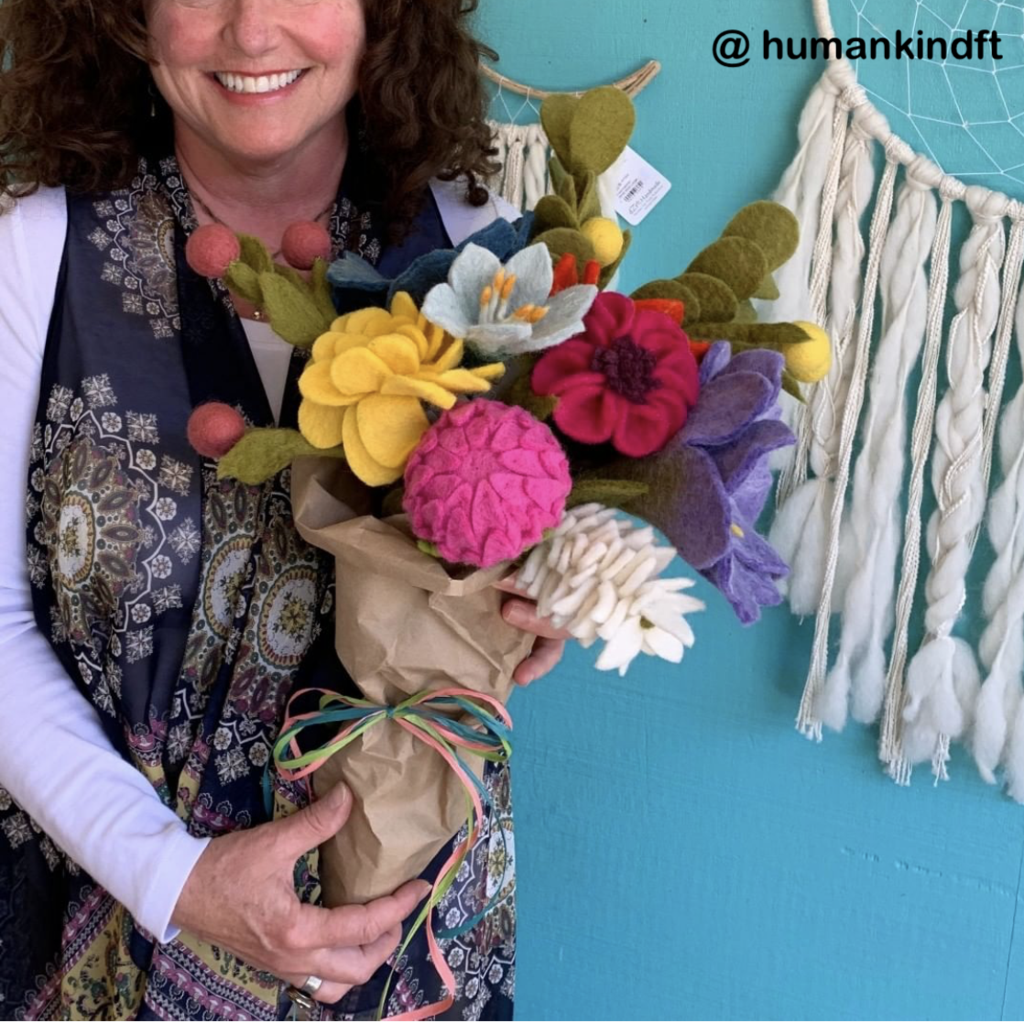 Felt Zinna Flowers Bouquet - Global Goods Partners - Fair Trade