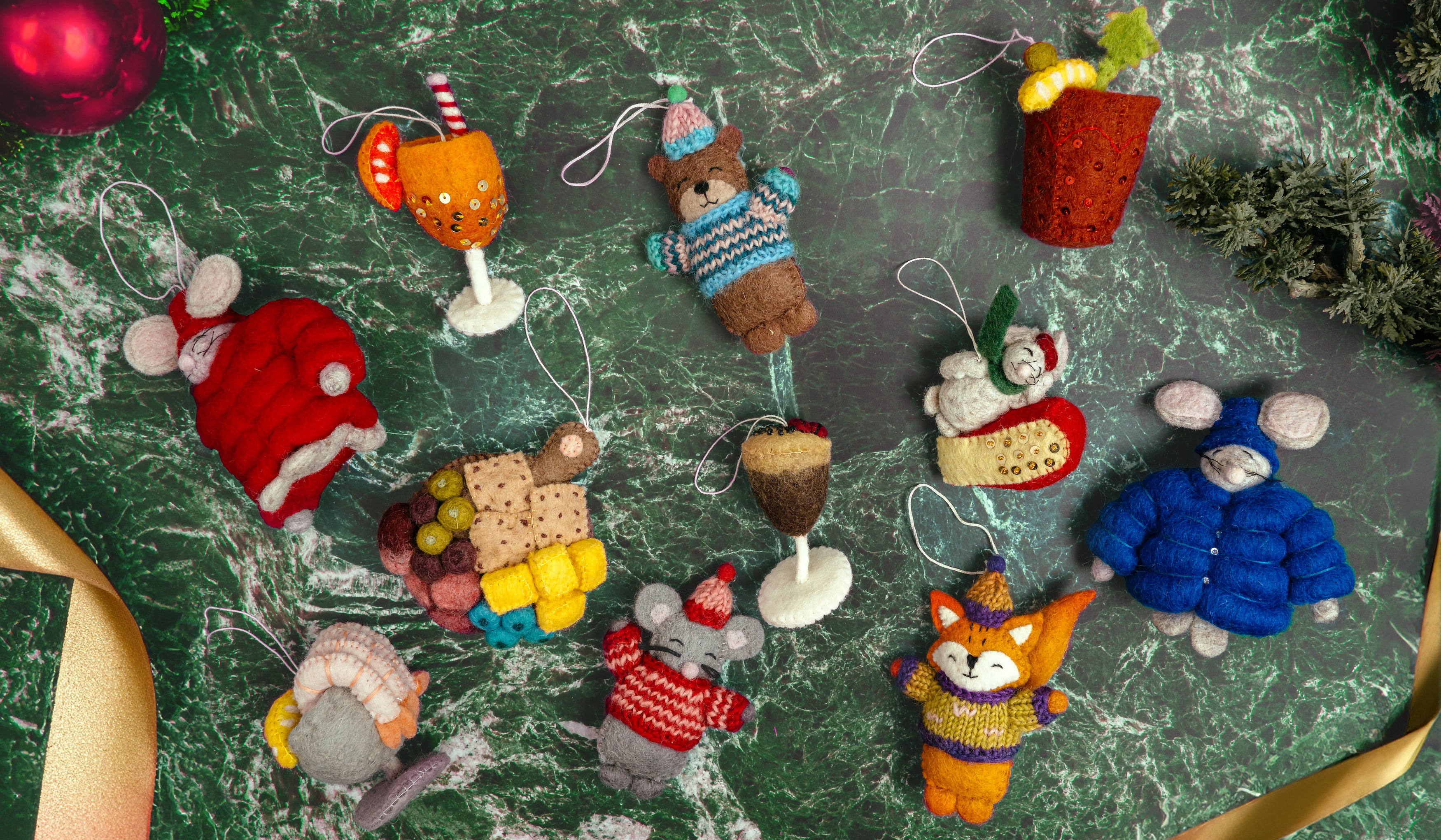 ストロベリーオーナメント3set Felt Cocktail Ornaments | Handmade Holiday Decor | Global Goods