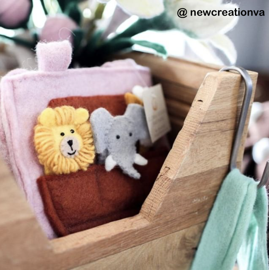 Noah's Ark Felt Puppet Bag